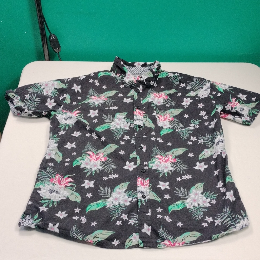 Eighth Avenue Men's Floral Short Sleeve Button Up Shirt Size XL
